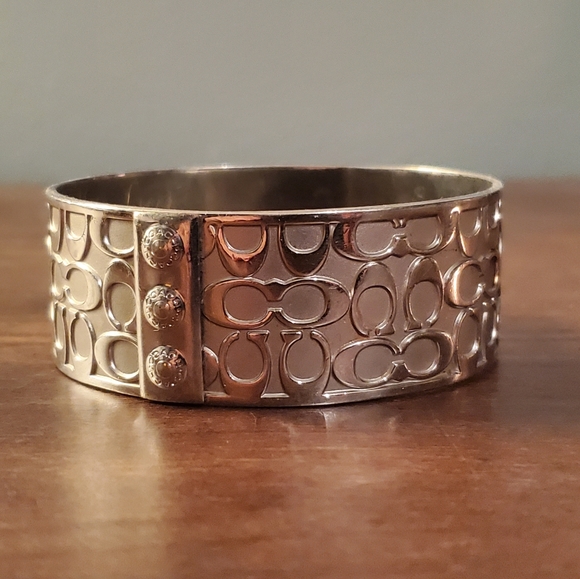 Coach Bracelet - Picture 1 of 3